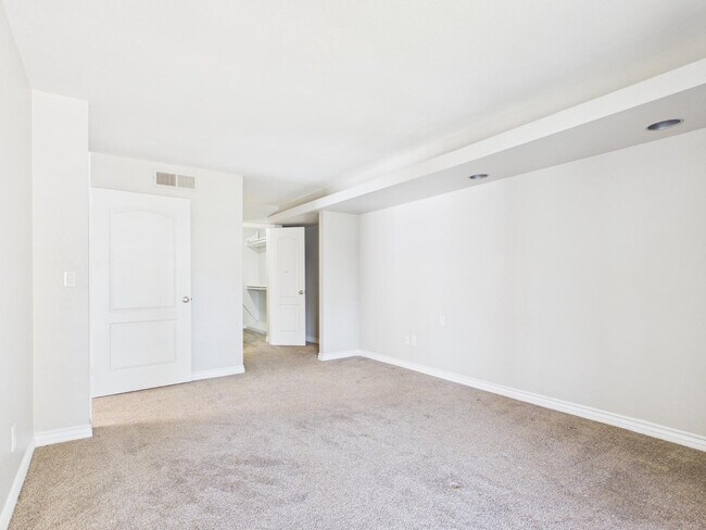 Foto del edificio - 3420 W Danbury Dr