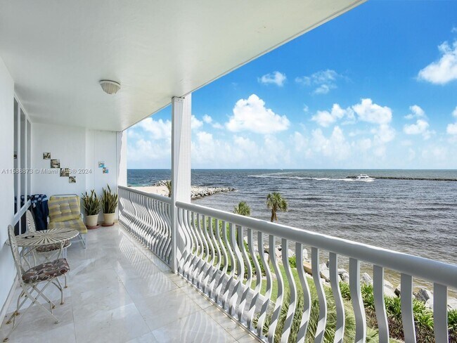 Foto del edificio - 2200 S Ocean Ln