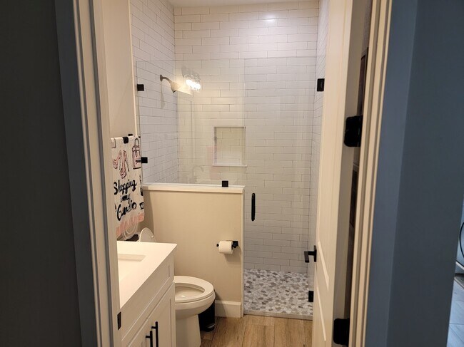 Foto del edificio - 369 N Lake Jessup Ave