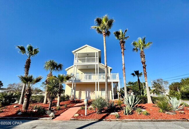 Foto del edificio - 13800 Pelican St