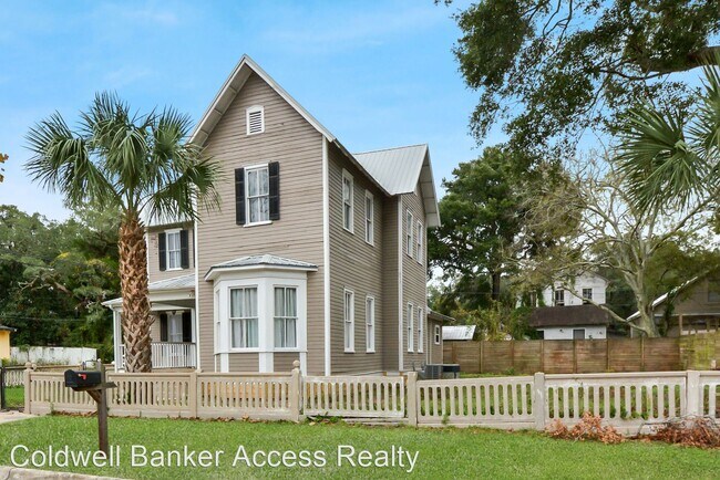 Foto del edificio - 4 br, 1 bath House - 1928 Union St.