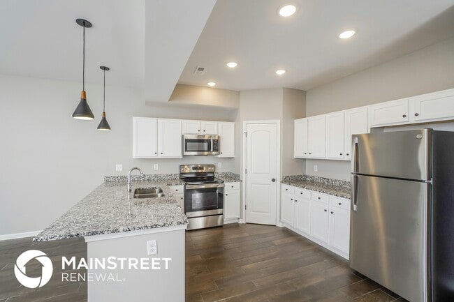 Building Photo - 2095 Paddle Wheel Dr
