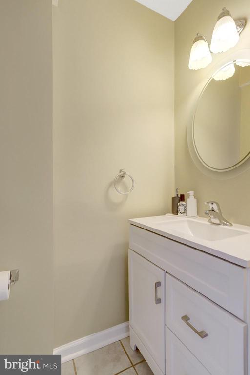 Foto del edificio - 5759 Independence Cir