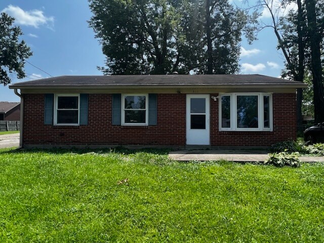 Foto principal - 311 Dale Rd