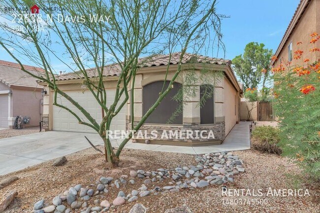 Building Photo - Remodeled 3/2 in Rancho El Dorado with a Pool