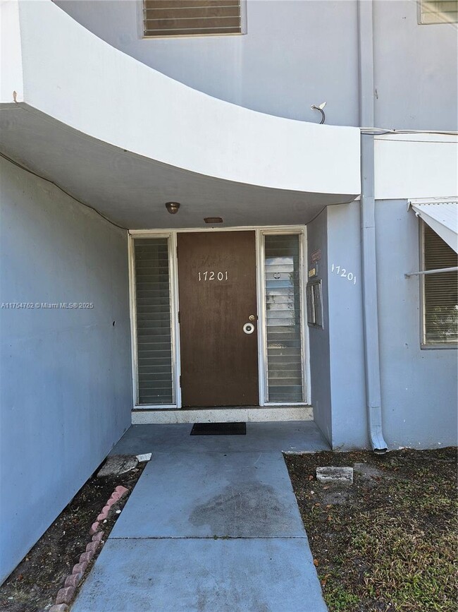 Building Photo - 1 bedroom in North Miami FL 33160