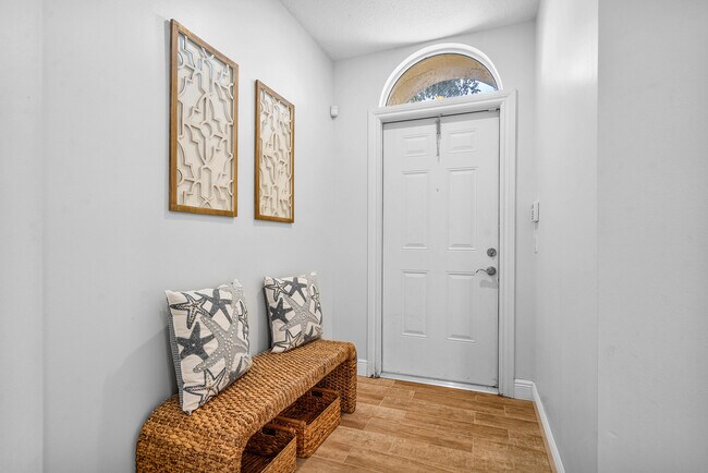 Building Photo - 3261 Estancia Wy