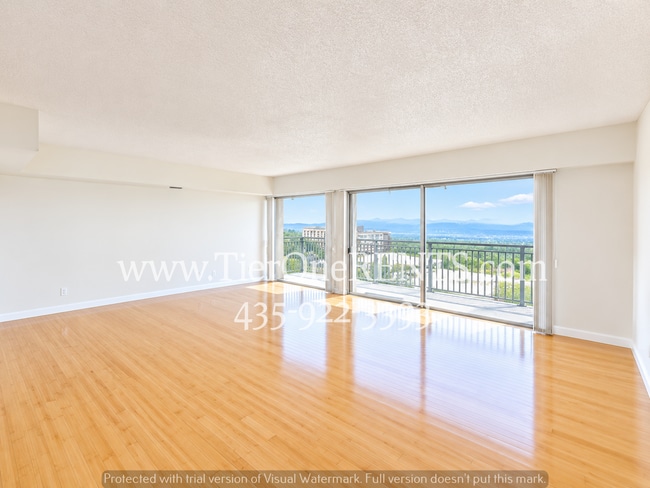 Building Photo - This property offers a NO DEPOSIT option available for qualified renters