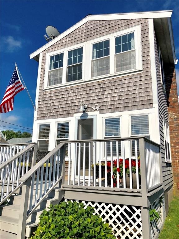 29 Aquidneck Ave, Portsmouth, RI 02871 House Rental in Portsmouth, RI