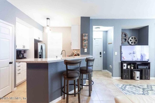 Foto del edificio - 13700 Richmond Park Dr N