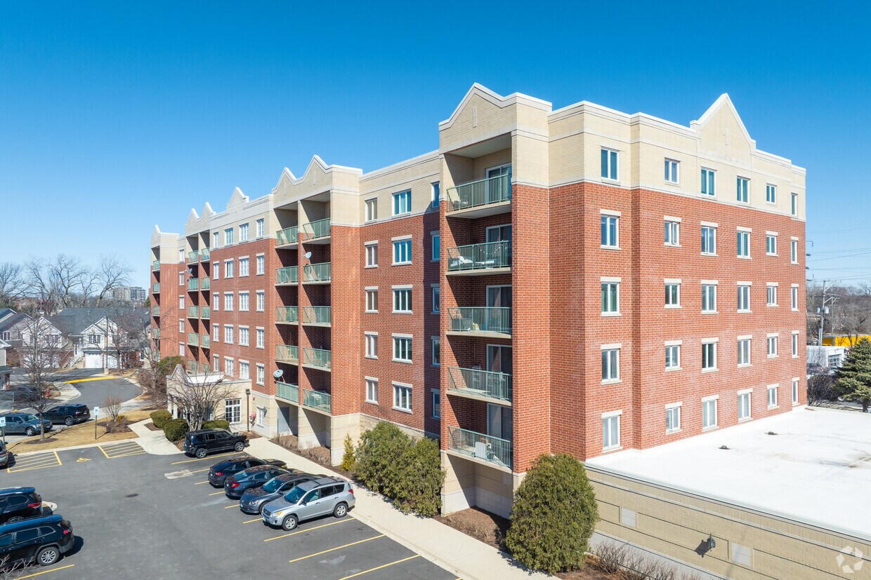 Foto del edificio - Lincoln Ridge Condominiums