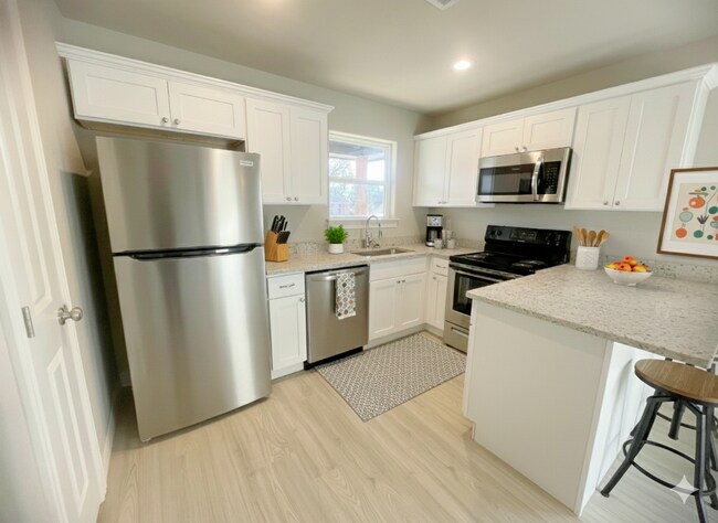 Foto del edificio - Granite countetop/Washer and dryer/Walking distance to Silo school/Mins to Hwy 70
