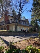 Building Photo - 180 Weisshorn Dr