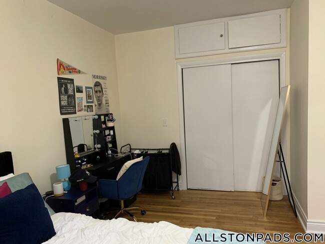 Foto del edificio - 153 Brighton Ave