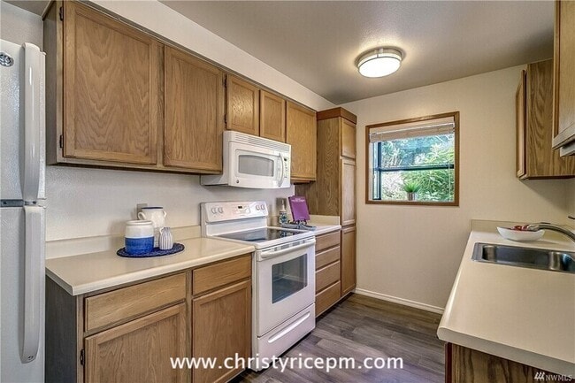 Building Photo - 4152 Providence Point Dr SE