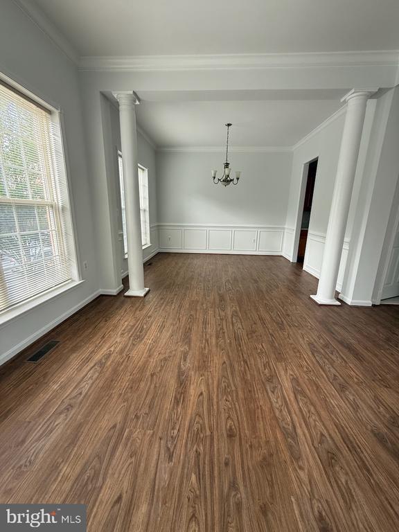 Foto del edificio - 2431 Cypress Green Ln