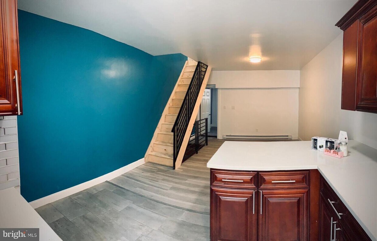 Foto principal - 1741 N Stillman St