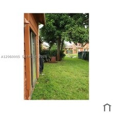 Building Photo - 2428 NW 55th Terrace