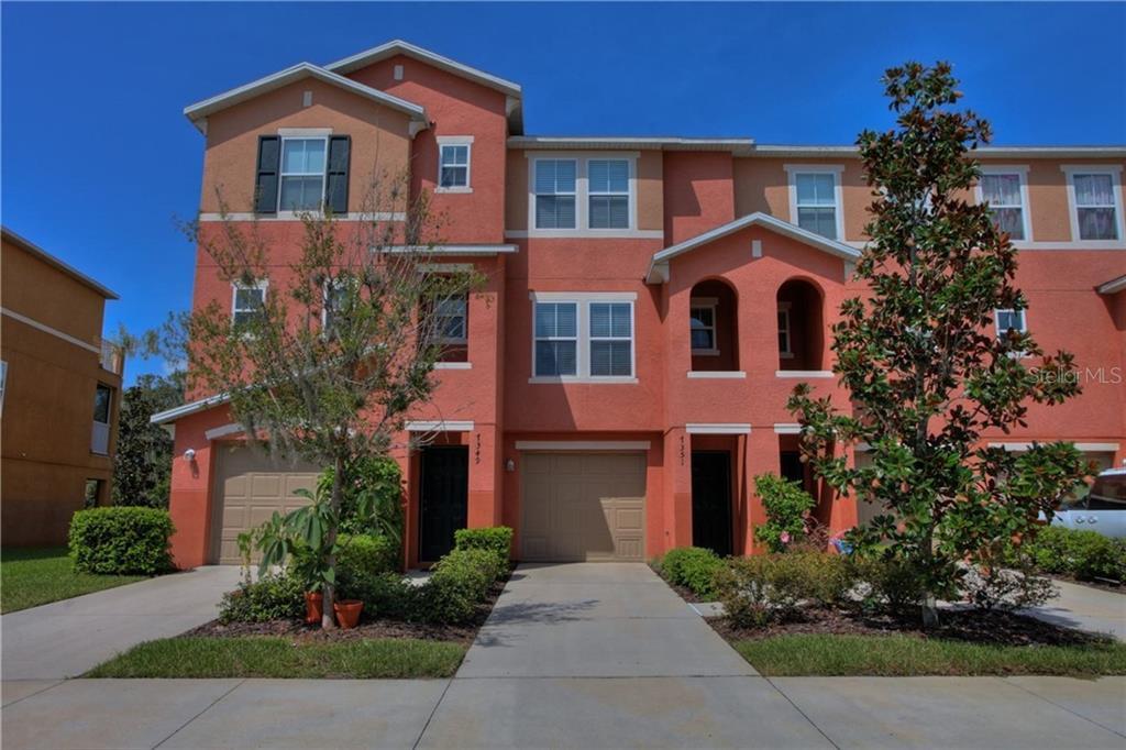 7351 Black Walnut Way, Lakewood Ranch, FL 34202 Townhome Rentals in