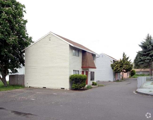 Cedar Village Apartments - CVTH