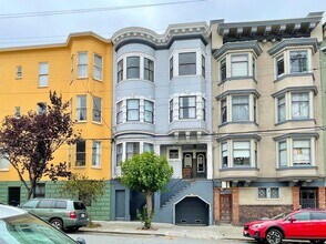 Building Photo - 329 Webster St