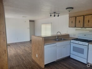 Building Photo - 12501 N Kalama Cir