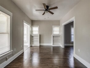 Building Photo - 8318 Lawler St