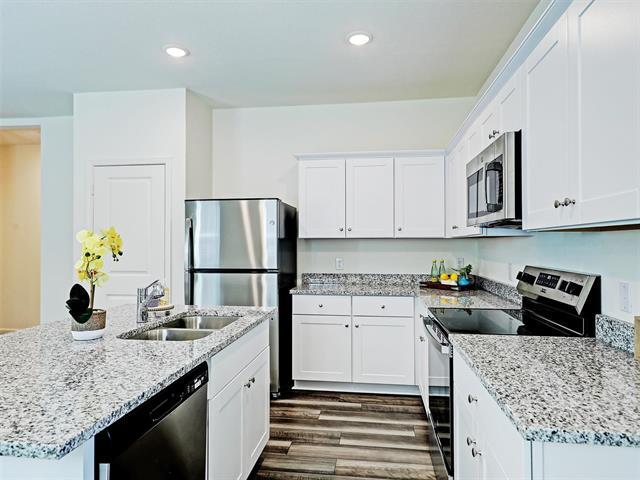 Foto del edificio - 4423 Marsh Hawk Dr