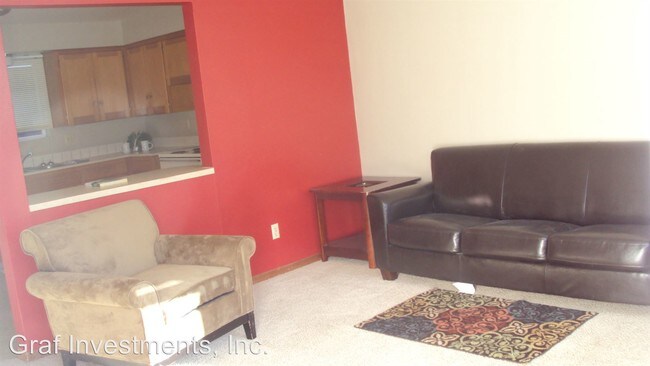 Foto del edificio - 1214 W Chestnut Ave