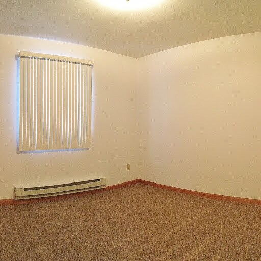 Bedroom - 811 Meadowview Ln