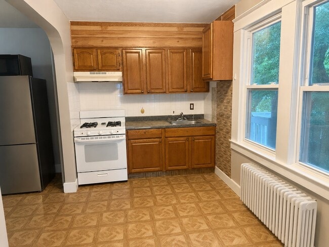 Photo - 41 4th St (Hicksville, NY) Apartment