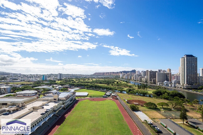 Building Photo - 2444 Hihiwai St