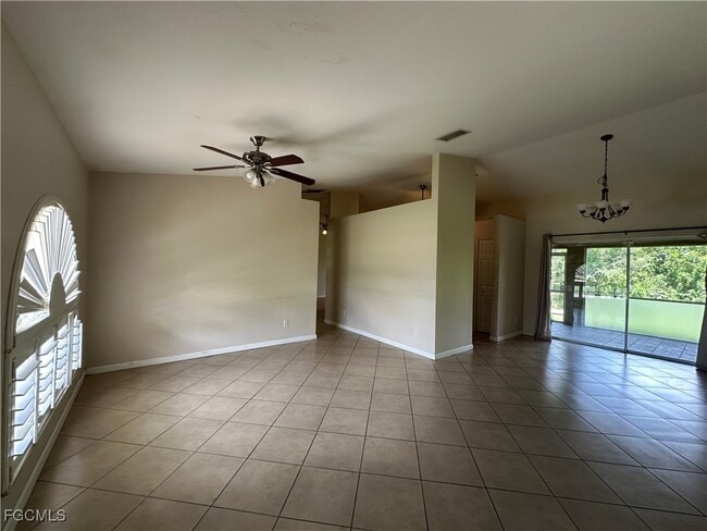 Building Photo - 8347 Caloosa Rd