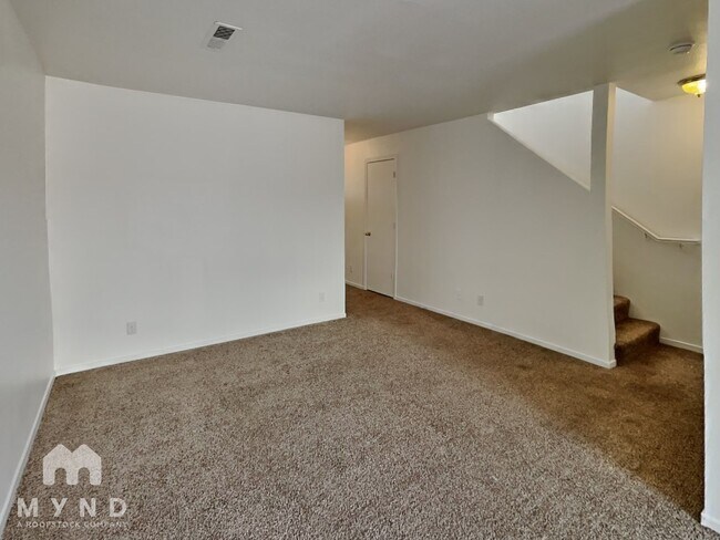 Building Photo - 506 Northgate Dr