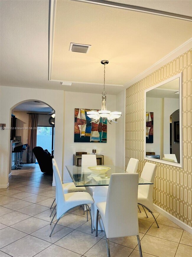 Foto del edificio - 3532 W 88th Terrace
