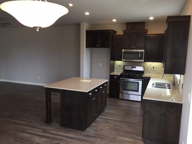 Foto del edificio - 3035 SW Black Butte Ln