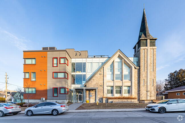 Building Photo - Alma Sandy Hill Ottawa