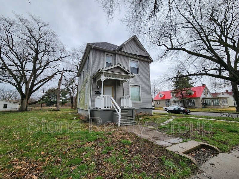 1001 N 9th St Unit 4, Terre Haute, IN 47807 Condo for Rent in Terre