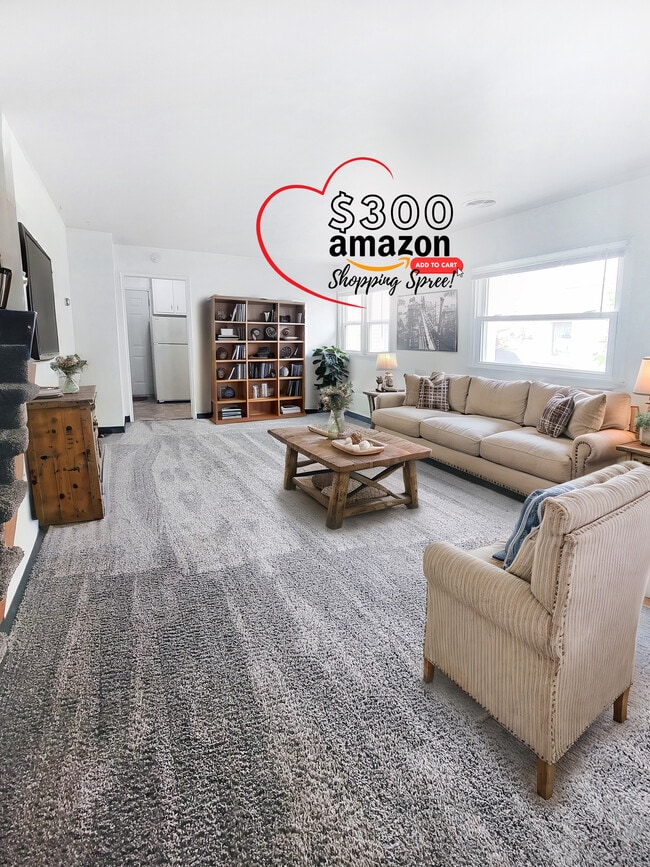 Building Photo - 806 8th St N