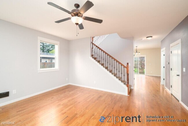 Building Photo - 4 br, 2.5 bath House - 5825 Southeast Flav...