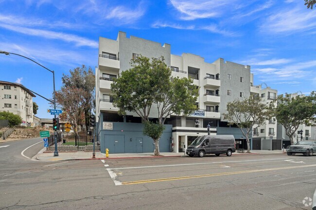 Building Photo - City Villas Apartments