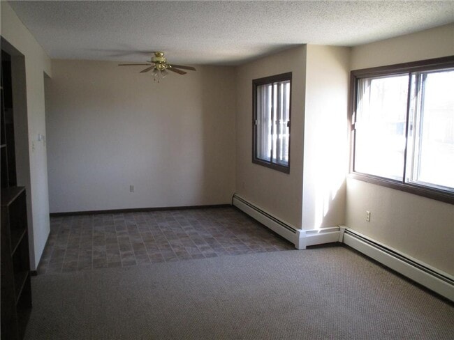 Building Photo - 761 S 9th St