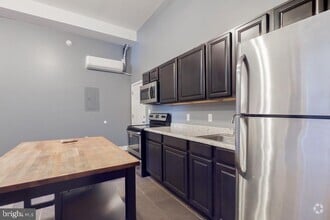 Building Photo - 507 N Paca St