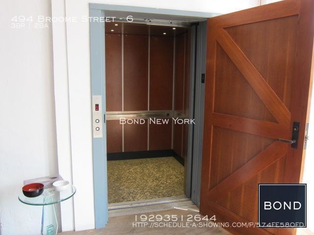 Foto del edificio - 494 Broome St