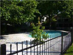 Foto del edificio - 17401 Red Oak Dr