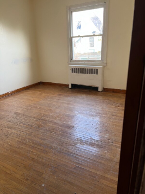 Foto del edificio - 1335 Linwood Ave