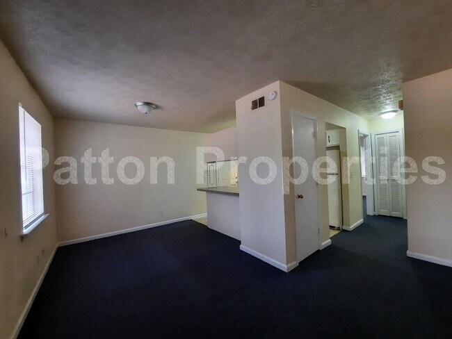 Foto del edificio - 1655 S Beltline Blvd