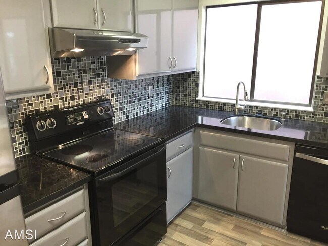 Foto del edificio - 2 br, 2 bath House - 445 Upper Terrace #8
