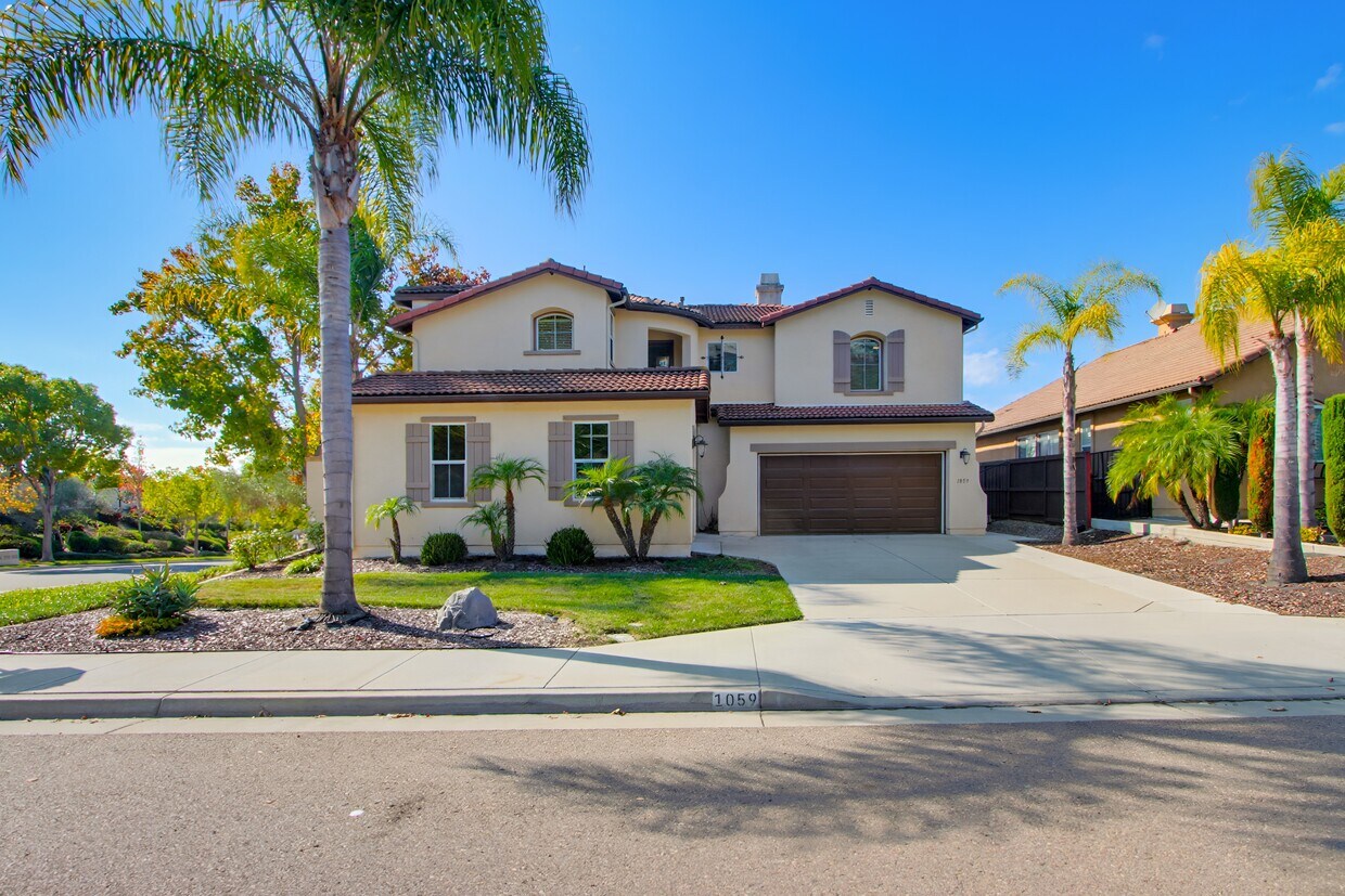 Foto principal - 1059 Vista Pointe Blvd