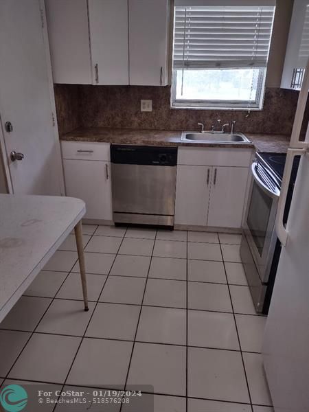 Foto del edificio - 1631 NW 46th Ave